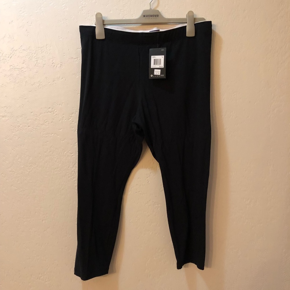 NWT Nike Legging capris